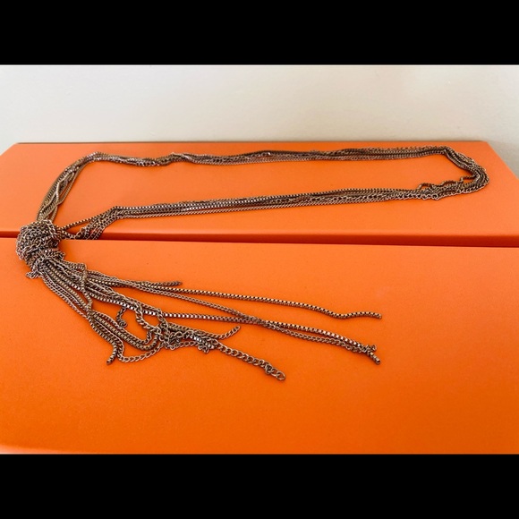 Gold/Bronze Chain Necklace + Knot necklace - Picture 5 of 6